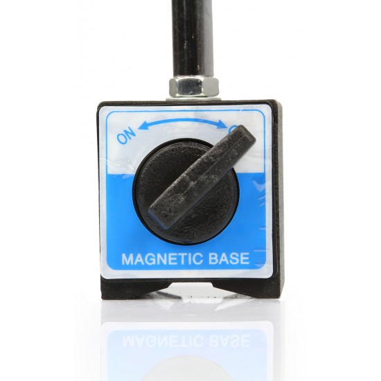 Odchýlkomer s magnetickým držiakom a adaptérmi