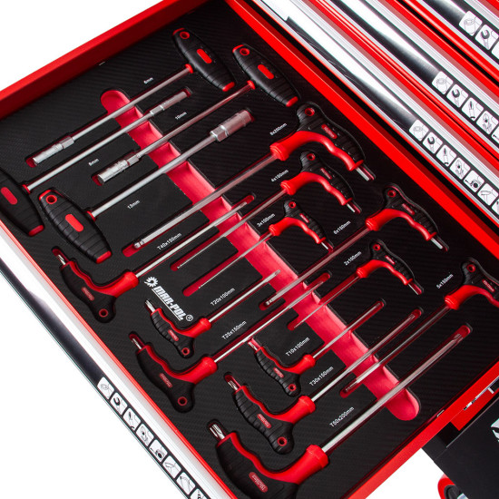 Servisná skrinka 7 zásuvková MAR-POL