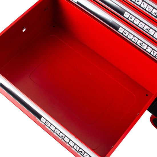 Servisná skrinka 7 zásuvková MAR-POL