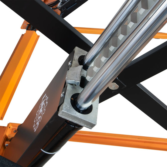 Nožnicový zdvihák 3t s nastaviteľnou rampou